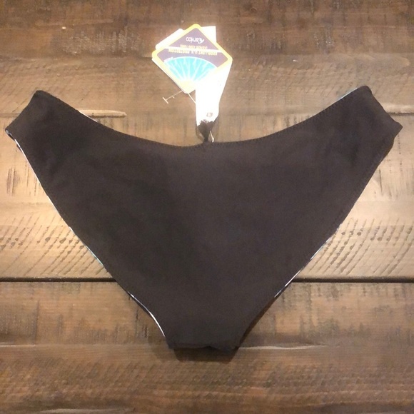 NWT Fabletics Olivia Reversible Bikini Swim Bottoms Monarch Print Sz S Swimwear - Picture 11 of 16